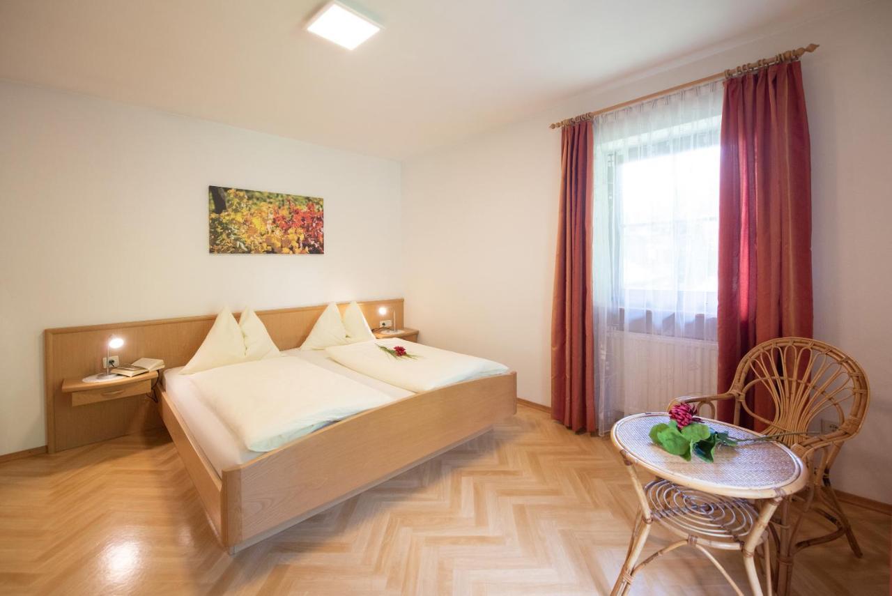 Apartments Herrnhofer Калдаро Екстериор снимка