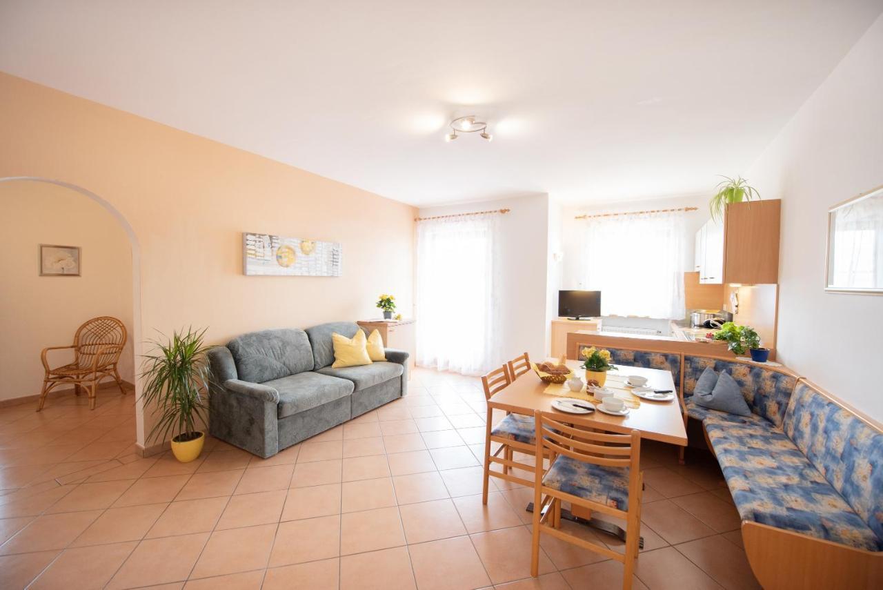 Apartments Herrnhofer Калдаро Екстериор снимка
