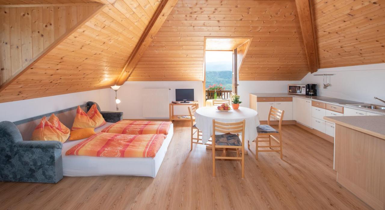 Apartments Herrnhofer Калдаро Екстериор снимка